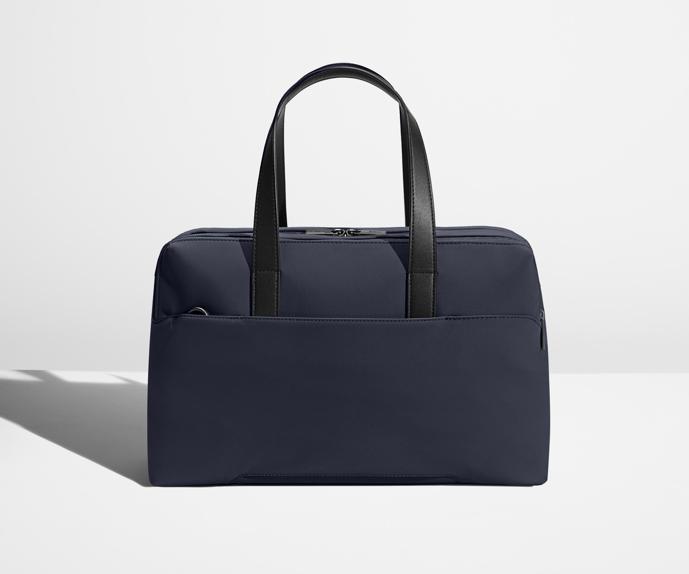 Trolley sleeve on the back of an Everywhere Bag