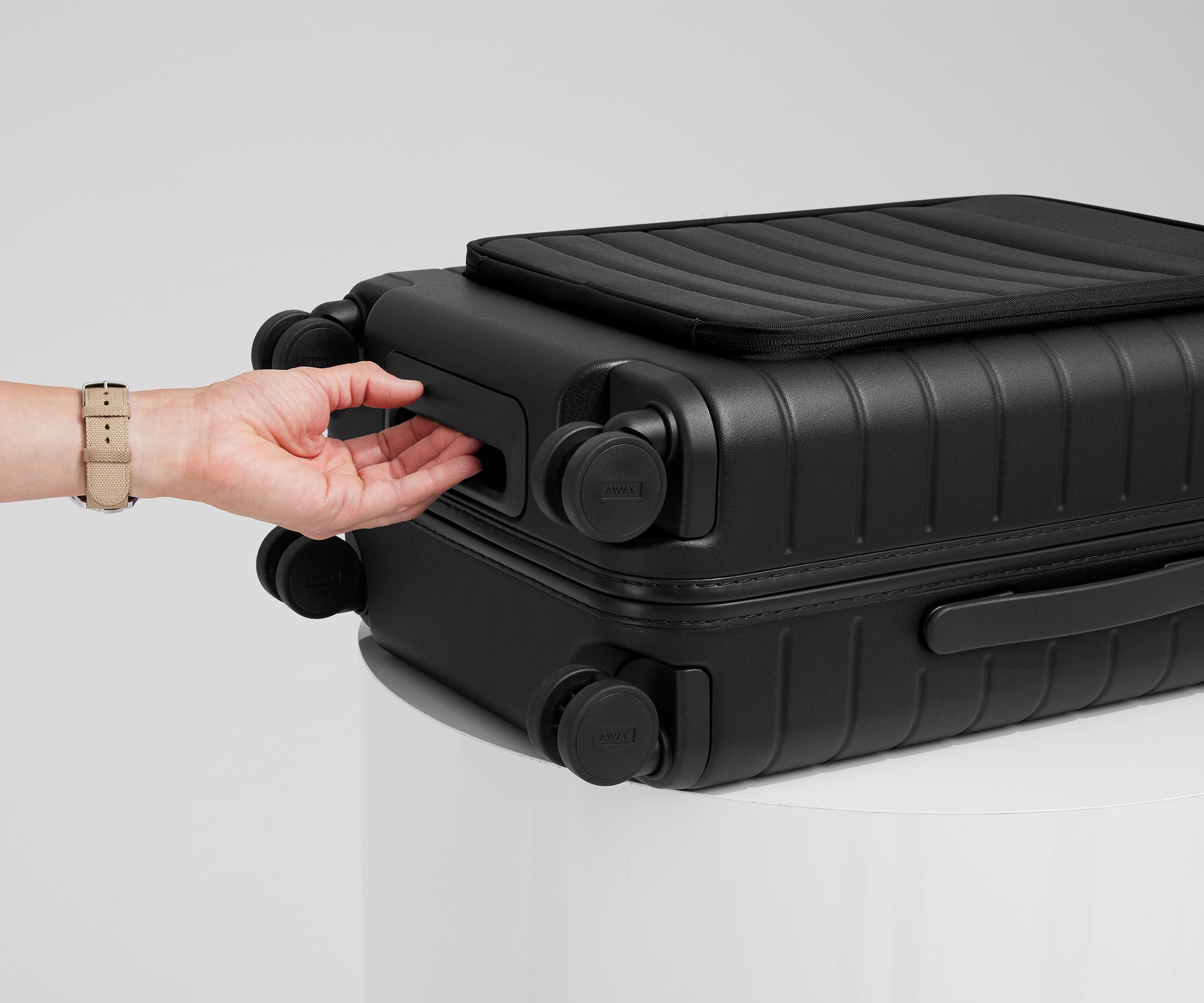 The Front Pocket Bigger Carry-On | Jet Black