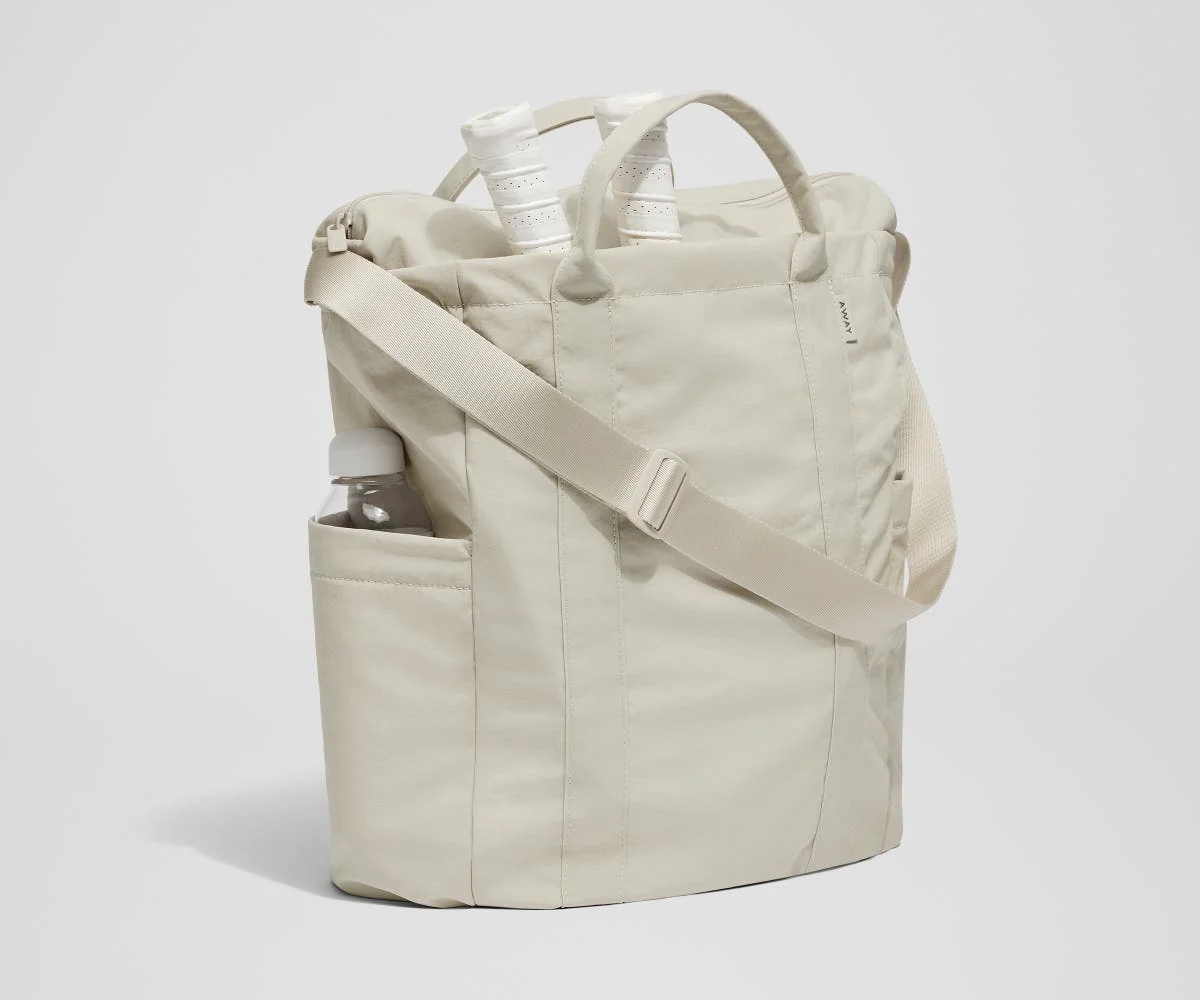 Courtside Tote in Salt White Textured Nylon
