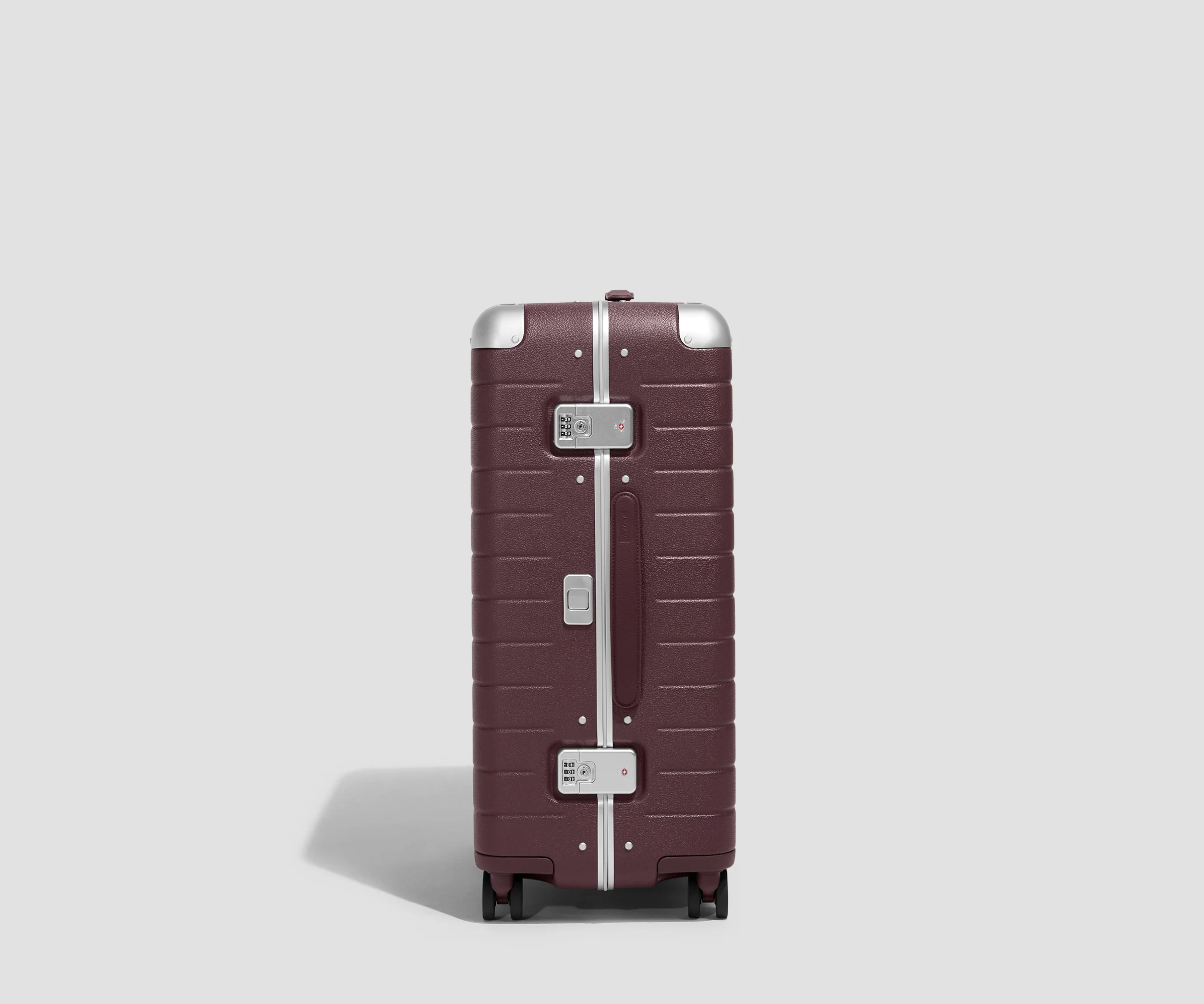 The Aluminum Edge Medium in Oxblood Red