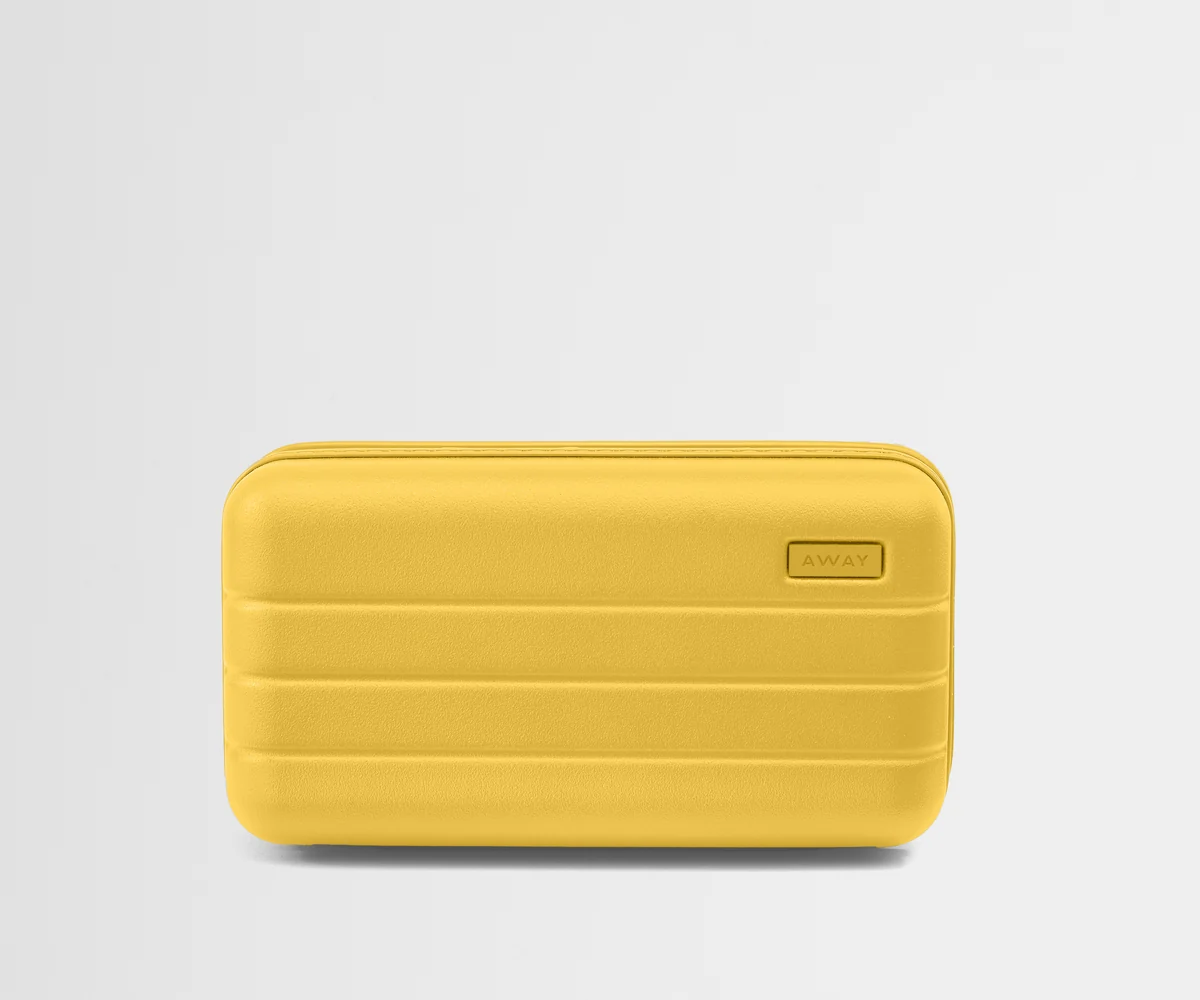 Travel Glasses Case in Golden Hour Yellow