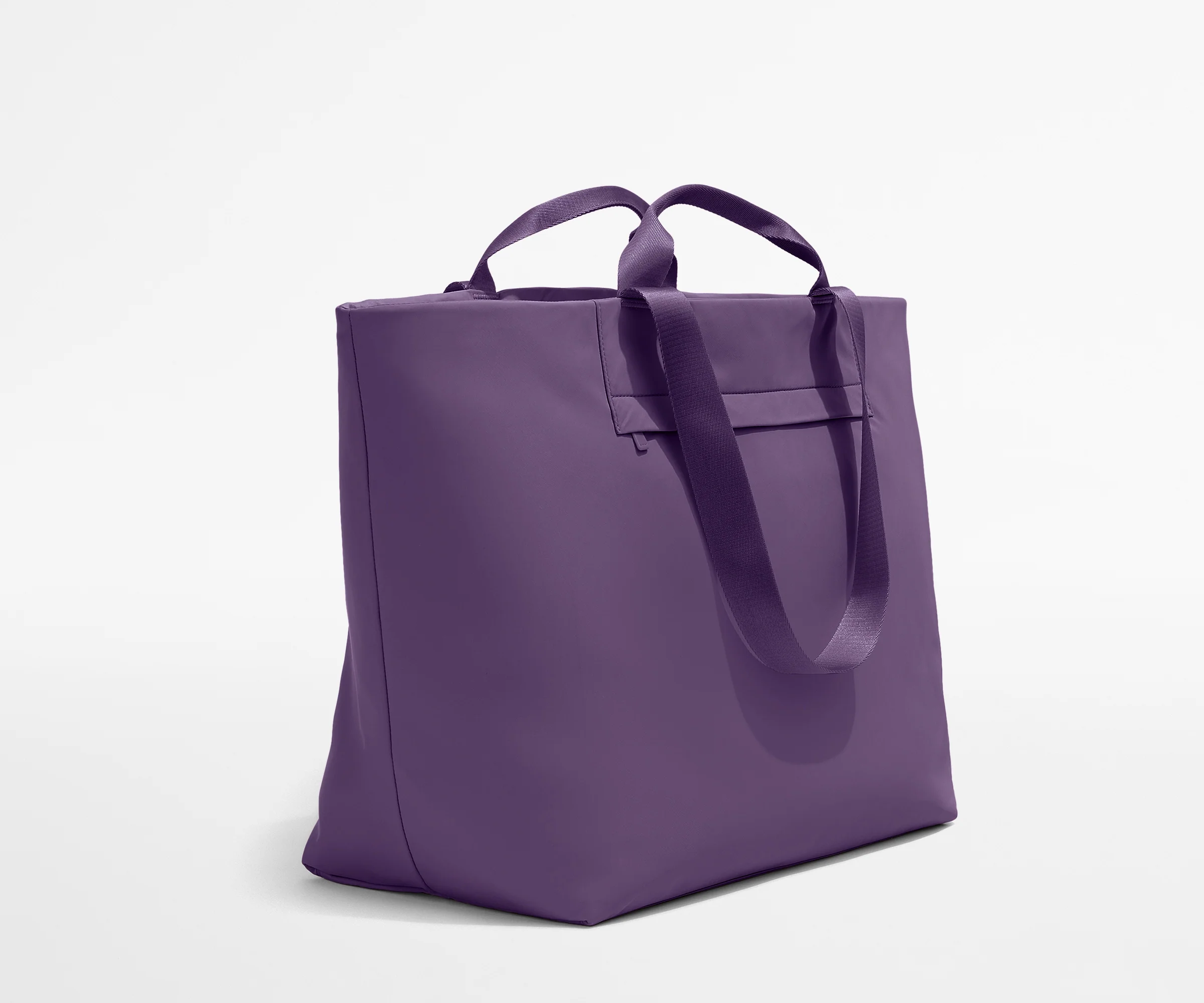 Angled view of the Large Featherlight Tote