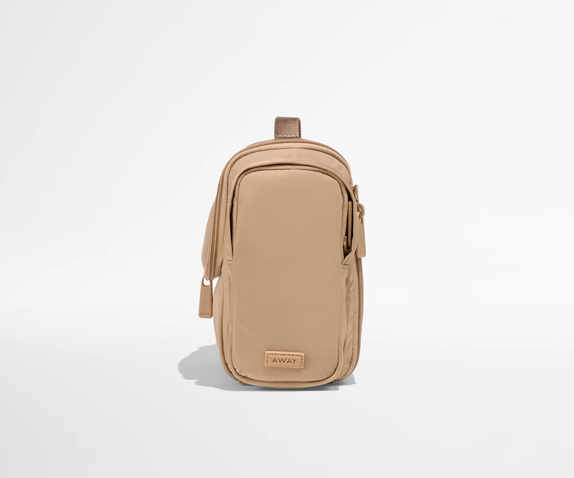 Featherlight Hanging Travel Vanity in Camel Brown
