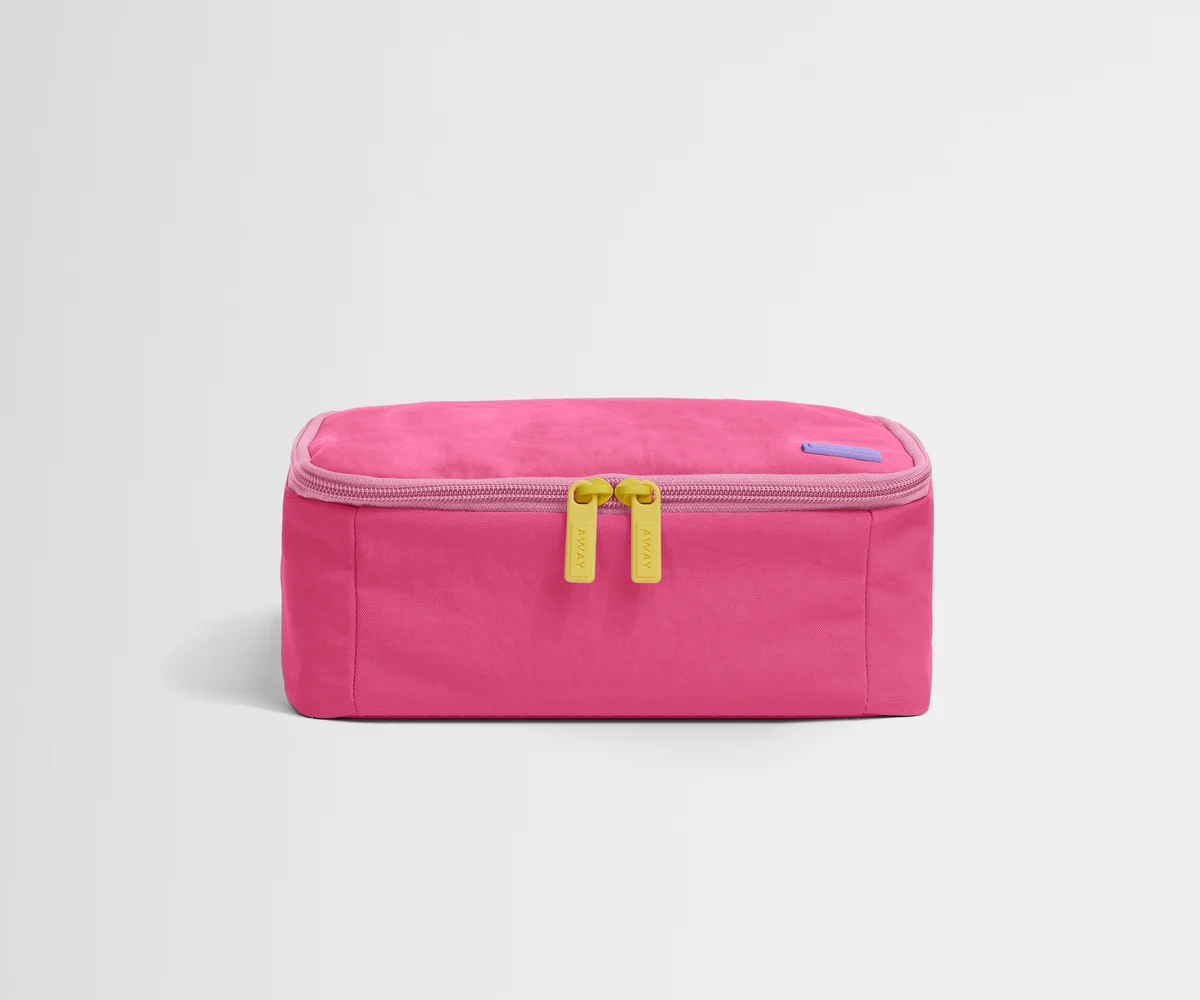 Front product view of the Kids Lunch Box in Cotton Candy Pink