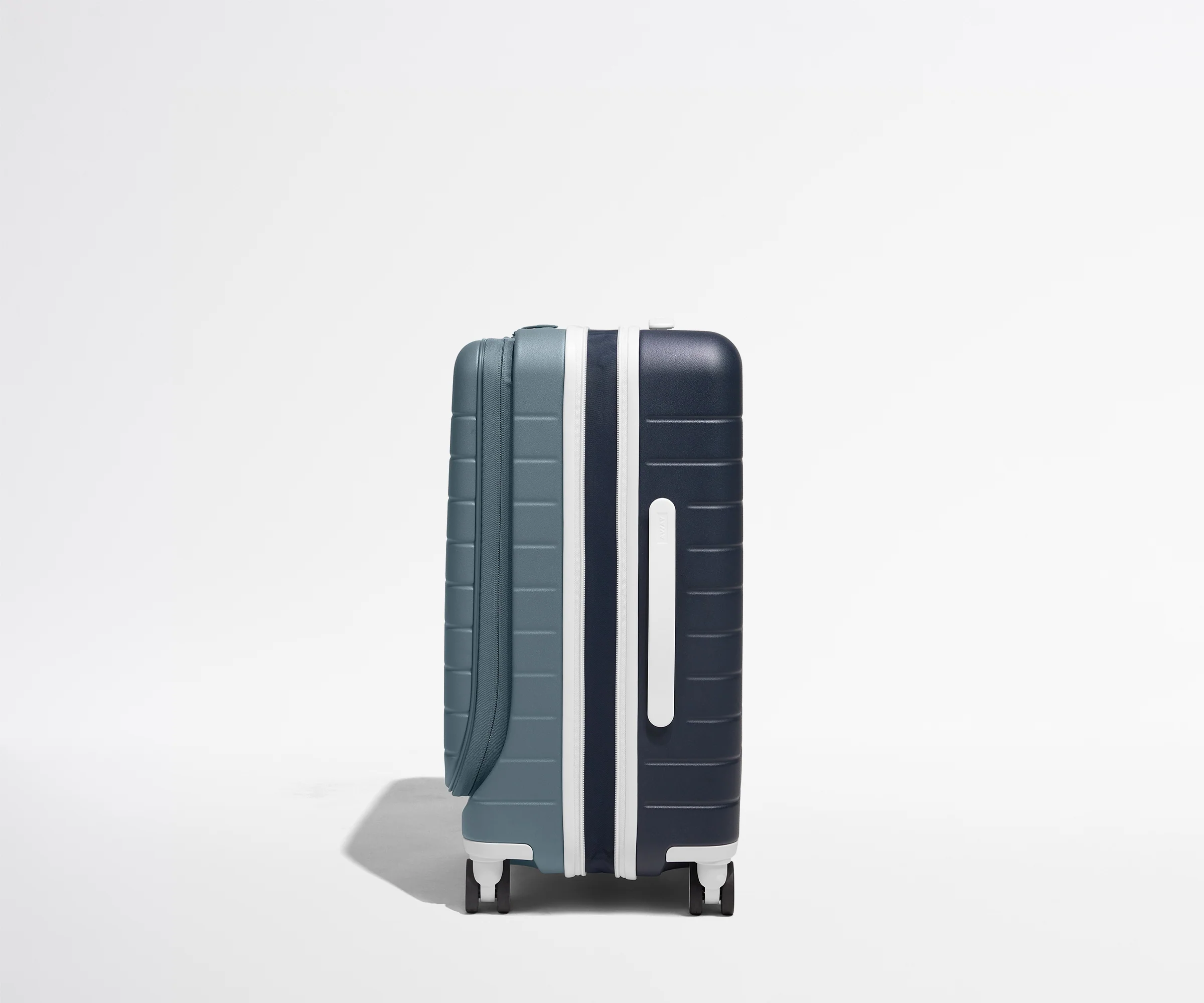 Topside Bigger Carry-On in Cruise