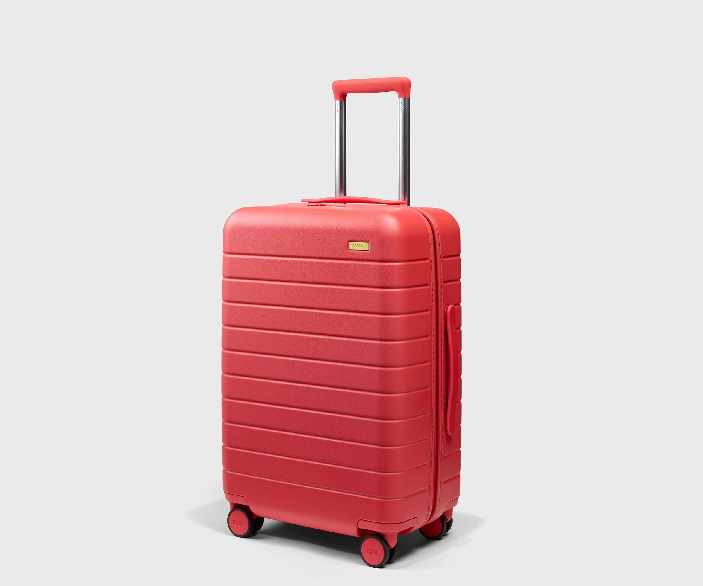 The Bigger Carry-On in Jessie Red