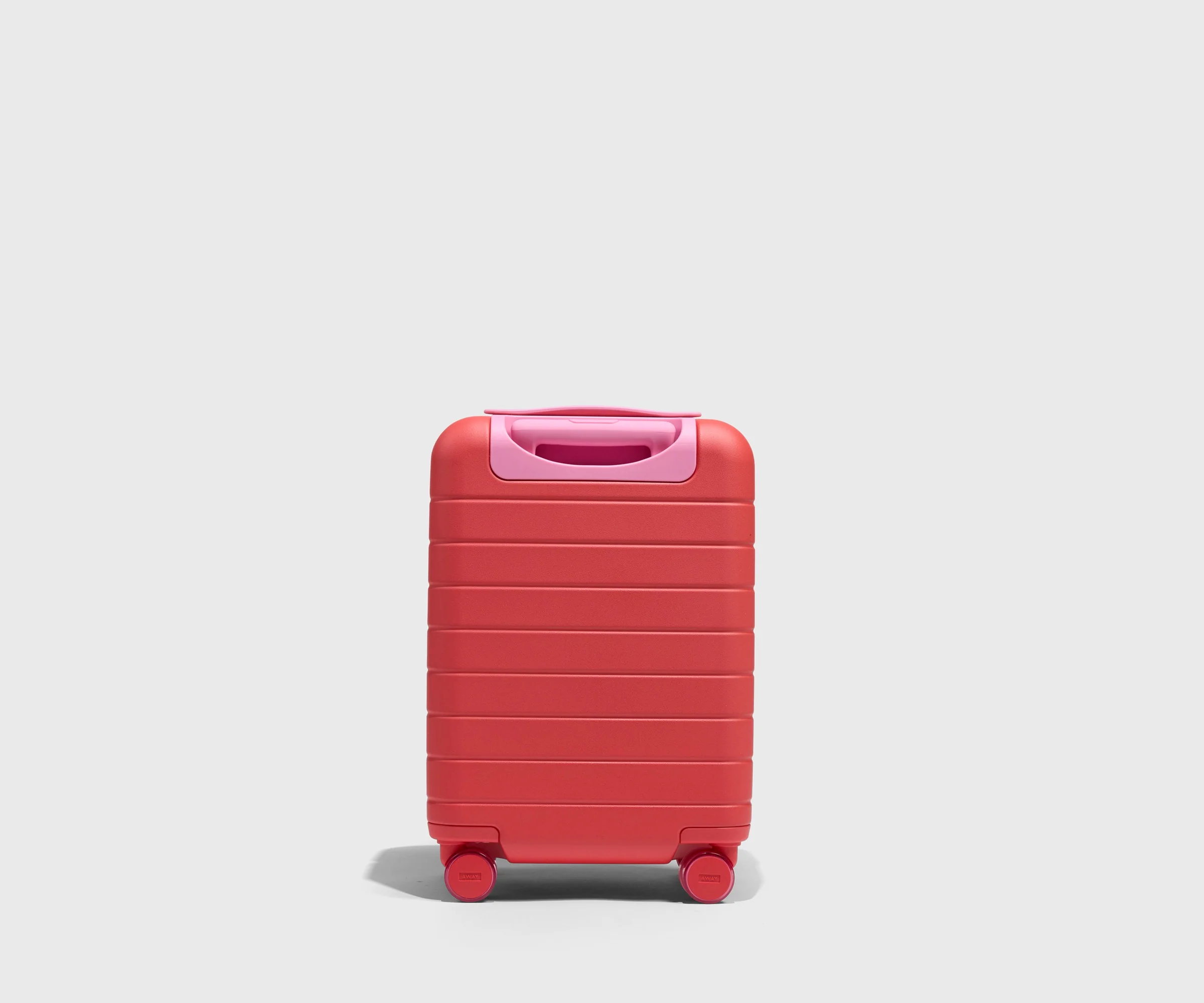 The Kids Carry-On in Jessie Red
