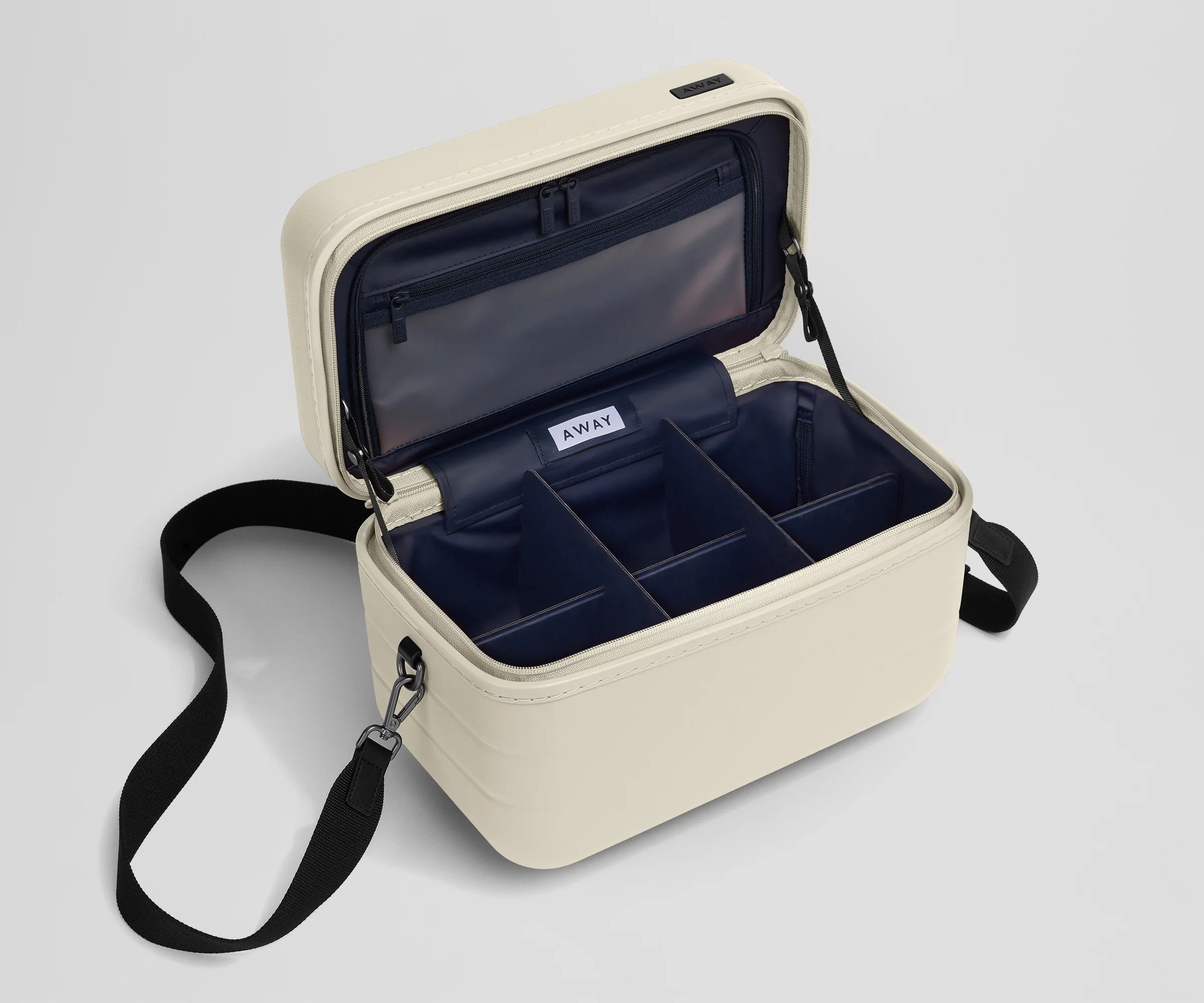 The Train Case in Salt White