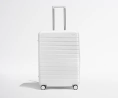 The Medium in Pearl White