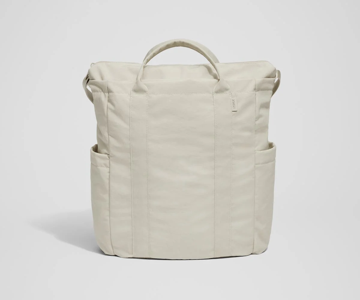 Courtside Tote in Salt White Textured Nylon